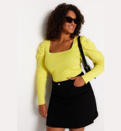 Снимка на Trendyol Curve Light Green Watermelon Sleeve Knitwear Blouse