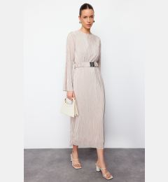 Снимка на Trendyol Gold Belted Pleated Knitted Dress