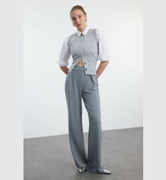 Снимка на Trendyol Gray Pleated Wide Leg/Comfort Fit Trousers
