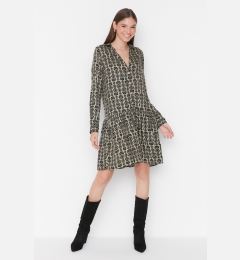 Снимка на Trendyol Green Buttoned Ruffle Рокля