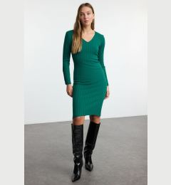 Снимка на Trendyol Green Midi Knitwear Basic V Neck Dress