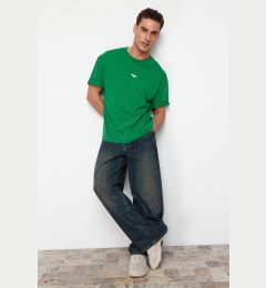 Снимка на Trendyol Green Oversize/Wide Cut Dinosaur Embroidered 100% Cotton T-Shirt