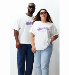 Снимка на Trendyol Large Size Ecru Unisex Oversize Comfortable 100% Cotton Printed Couple T-Shirt
