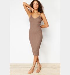 Снимка на Trendyol Mink Plain