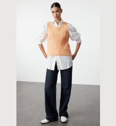 Снимка на Trendyol Orange Soft Textured Knit Detailed Knitwear Sweater