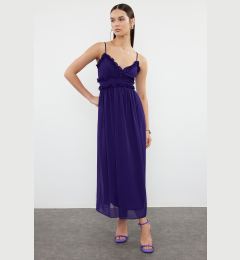 Снимка на Trendyol Purple Floral Patterned A-Line Ruffle Detailed Lined Chiffon Maxi Woven Dress