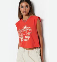 Снимка на Trendyol Red 100% Cotton Printed Sleeveless Relaxed/Comfortable Crop Crew Neck Knitted T-Shirt