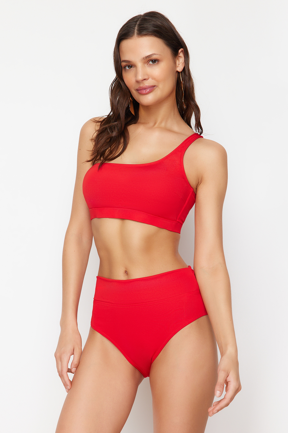 Снимка на Trendyol Red One Shoulder High Waist Regular Bikini Set