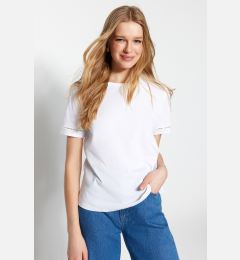Снимка на Trendyol White 100% Cotton Embroidery Detailed Basic Crew Neck Knitted T-Shirt