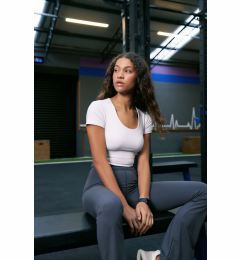 Снимка на Trendyol White 2 Layer Padded Sports Bra Crop Knitted Sports Top/Blouse