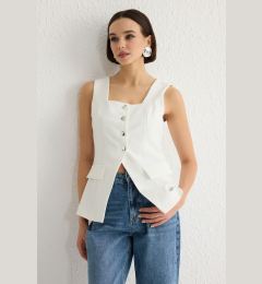 Снимка на Trendyol White Fitted Square Collar Thick Strappy Woven Vest