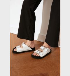 Снимка на Trendyol White Stone Buckled Women's Slippers