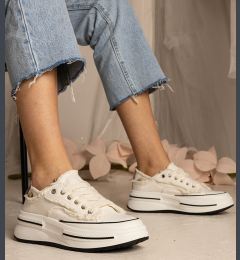Снимка на UR/CEO White women's high-sole sneakers Kallara