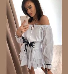 Снимка на White dress with Spanish neckline, lace-up belt in La Perla set