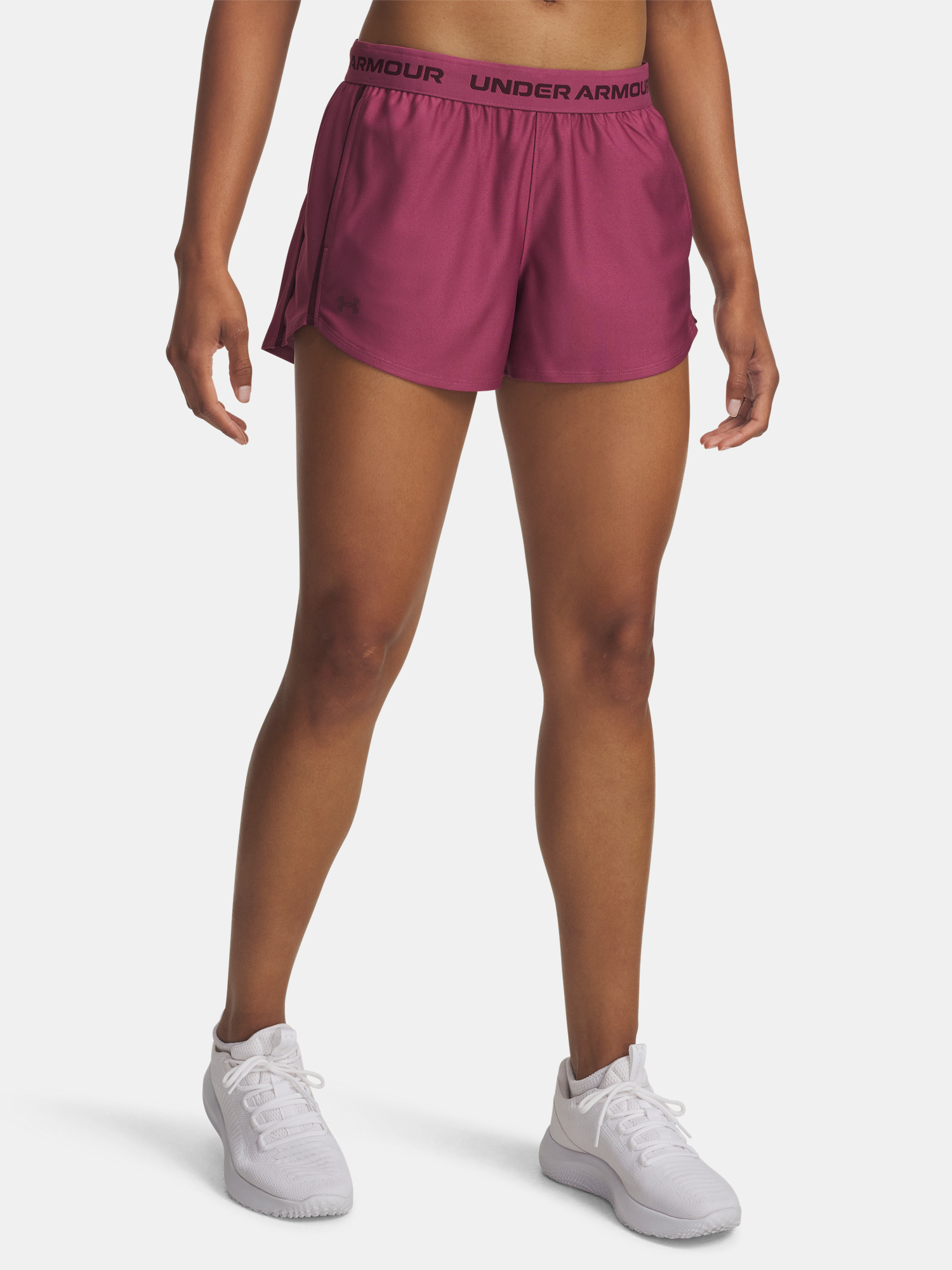 Снимка на Women's shorts Under Armour Tech Play Up Shorts-RED - Women's