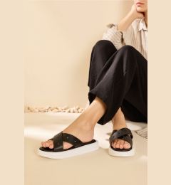 Снимка на Yaya by Hotiç Black Women's Slippers