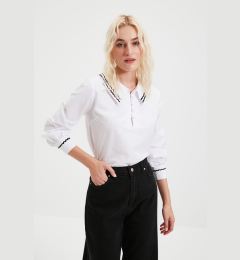 Снимка на Дамска блуза Trendyol Collar detailed