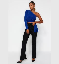Снимка на Дамски дънки Trendyol Slim fit