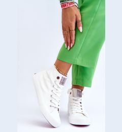 Снимка на Дамски класически високи кецове Cross Jeans