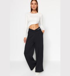 Снимка на Дамски спортен панталон. Trendyol TWOAW23PL00389/Black