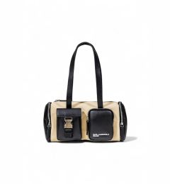 Снимка на Карл Лагерфелд Дънки Борса