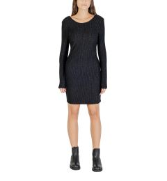 Снимка на Рокля с дълъг ръкав на Жаклин Де Йонг