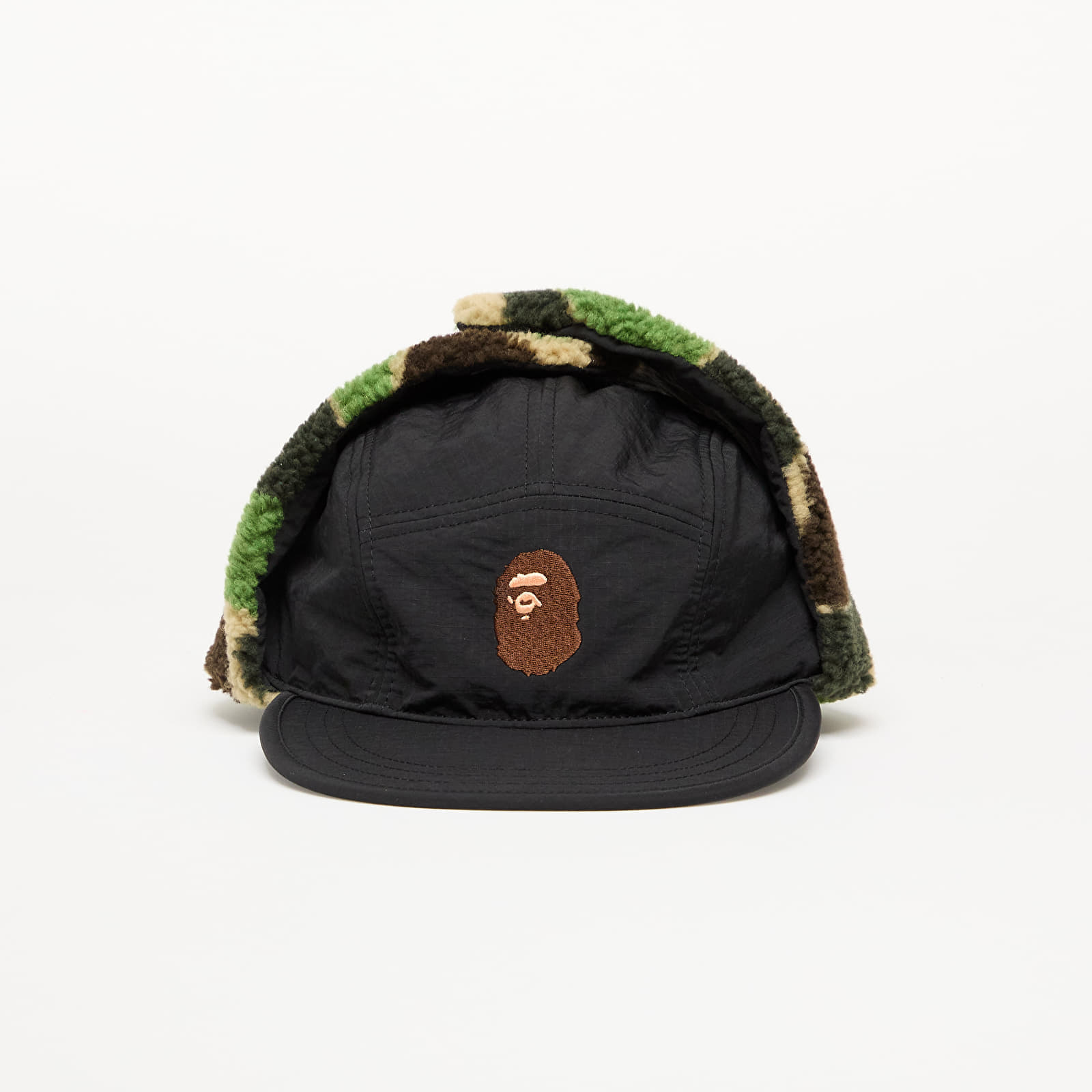 Снимка на A BATHING APE Abc Camo Puffy Flight Cap M Black L