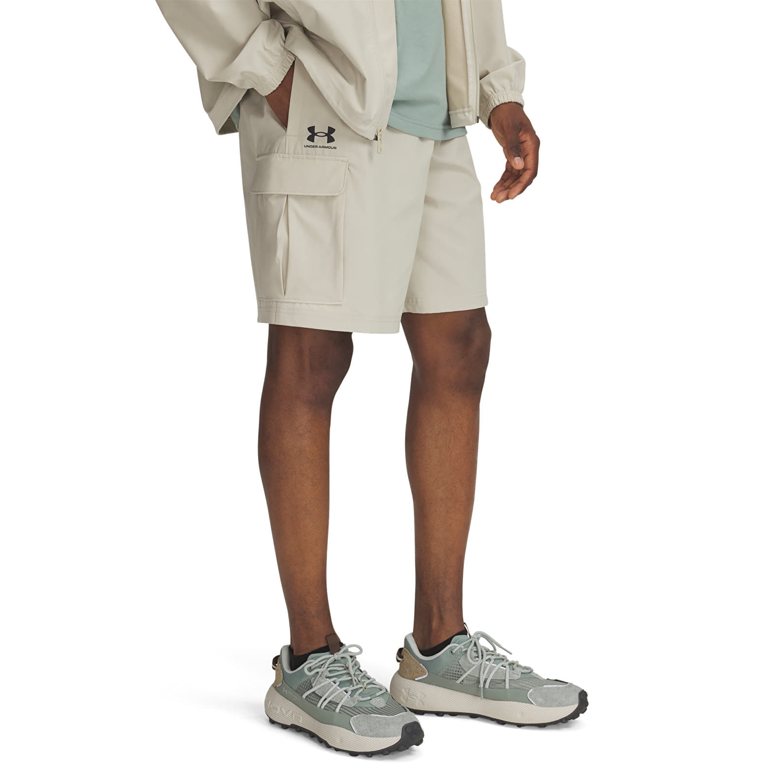 Снимка на Къси панталони Under Armour Vibe Woven Cargo Short Khaki Base/ Black XXXL