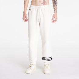 Снимка на Панталони adidas Originals Neuclassics Pants Wonder White XL