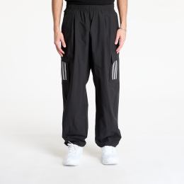 Снимка на Панталони adidas x Mercedes Amg Petronas Formula One Team Mechanics Pant Black/ Black/ Reflective Silver L
