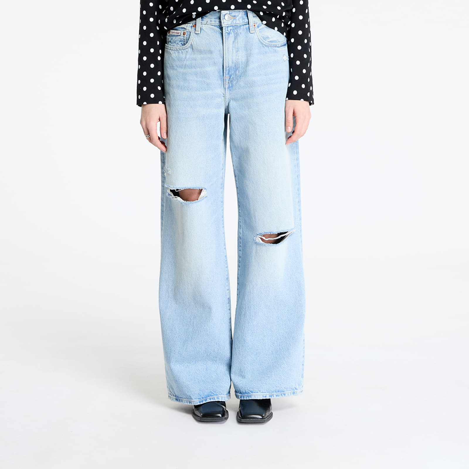 Снимка на Панталони Calvin Klein Jeans The Wide Leg Light M Jeans Blue 27