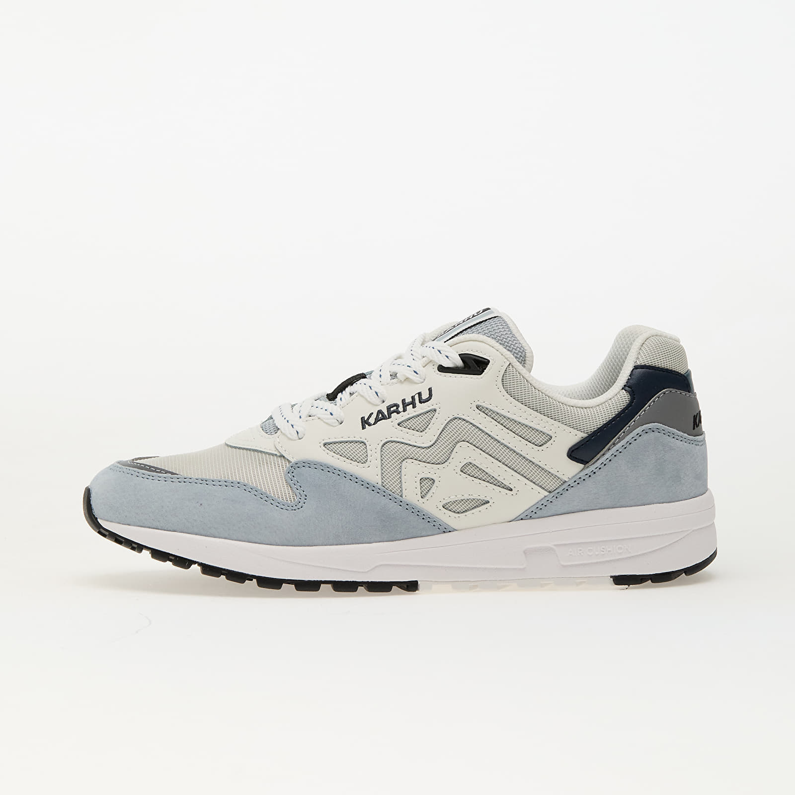 Снимка на Сникърси Karhu Legacy 96 Pearl Blue/ Bright White EUR 44.5