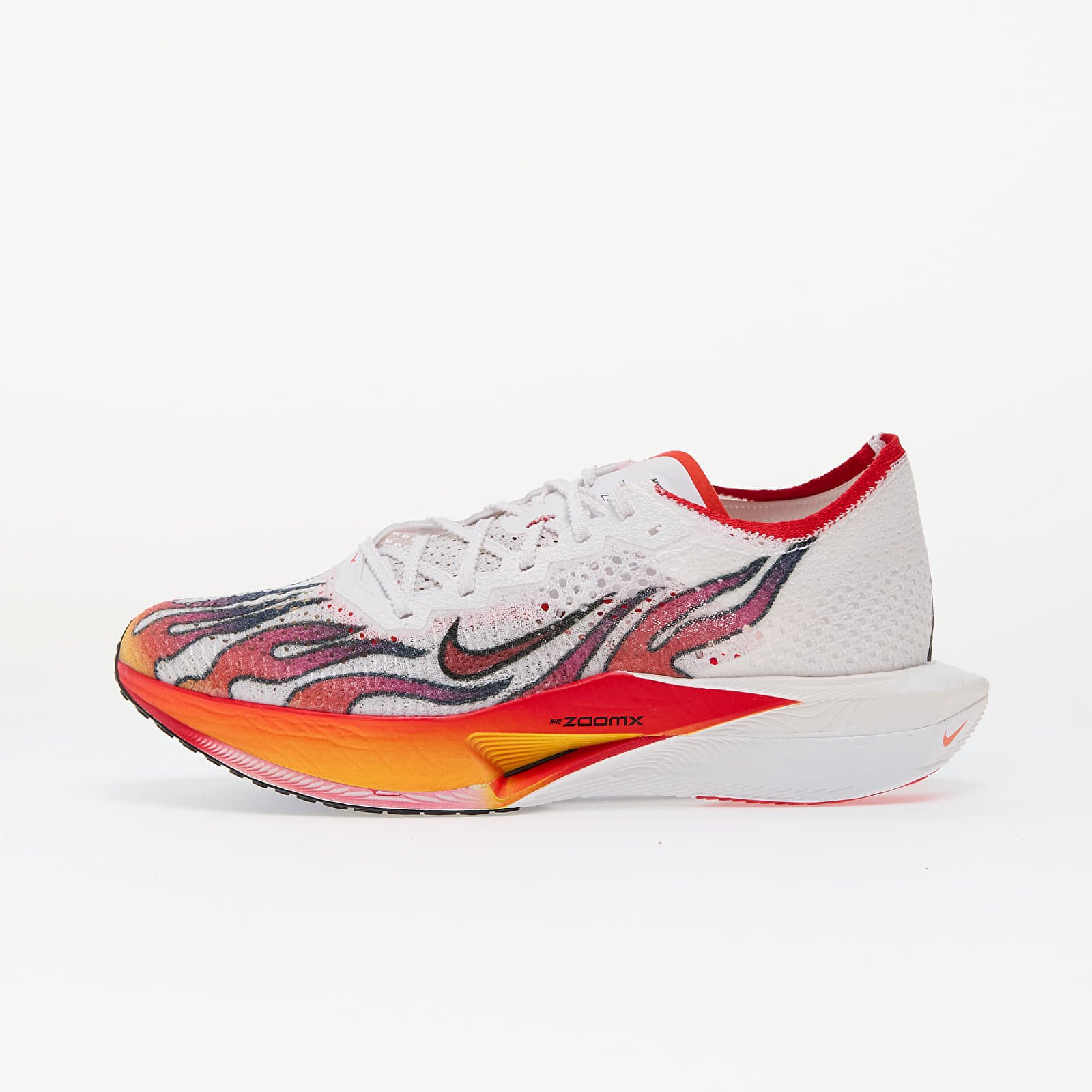 Снимка на Сникърси Nike Vaporfly 3 White/ Habanero Red-Black-University Red EUR 40
