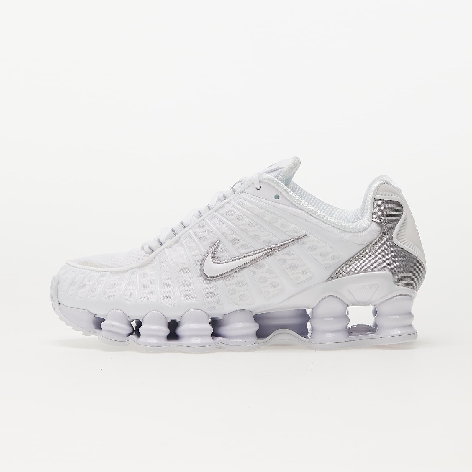 Снимка на Сникърси Nike W Shox Tl White/ White-Metallic Silver-Max Orange EUR 38