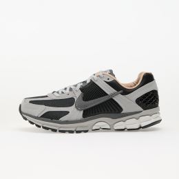 Снимка на Сникърси Nike Zoom Vomero 5 Dk Smoke Grey/ Smoke Grey-Lt Smoke Grey EUR 42.5