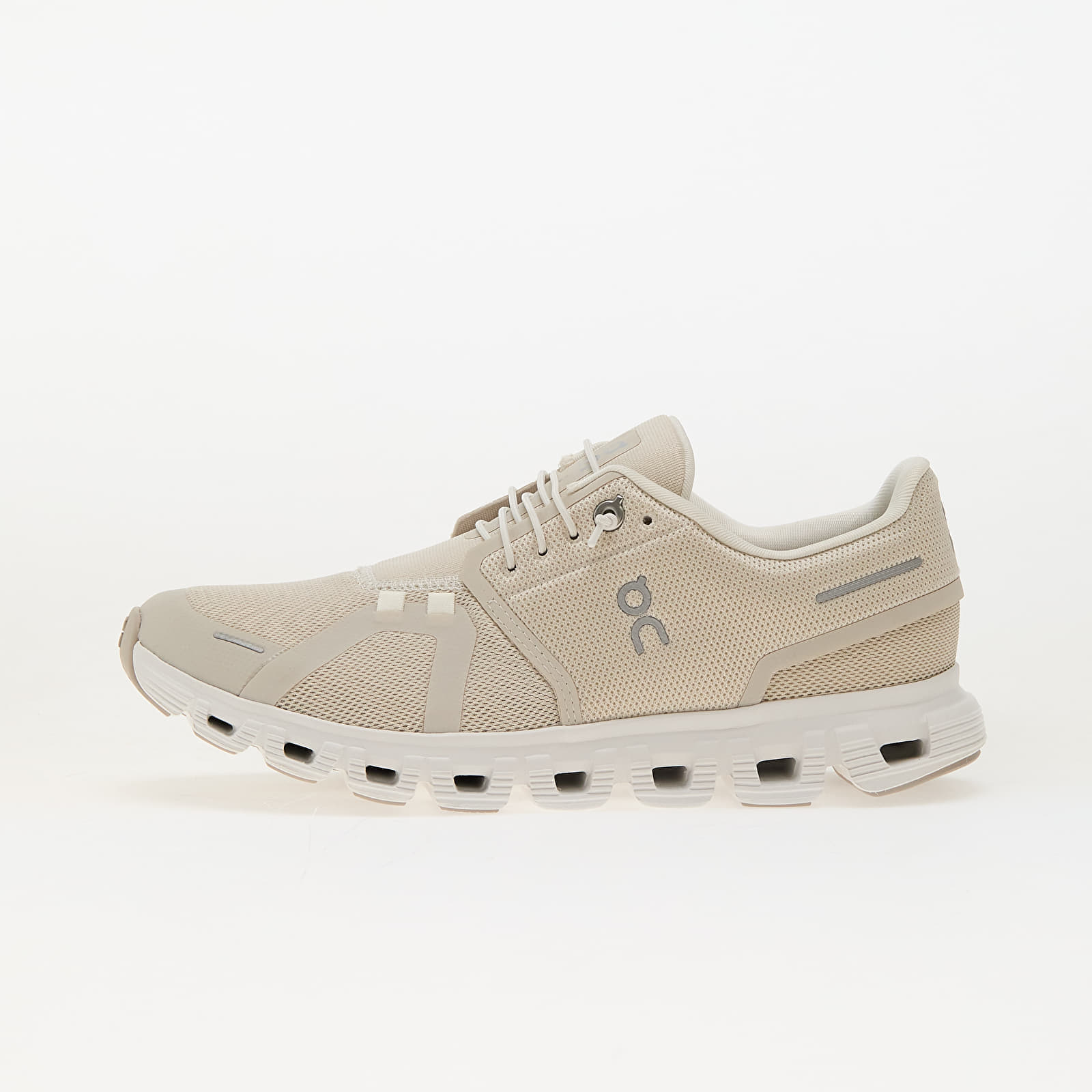 Снимка на Сникърси On W Cloud 6 Pearl/ White EUR 42