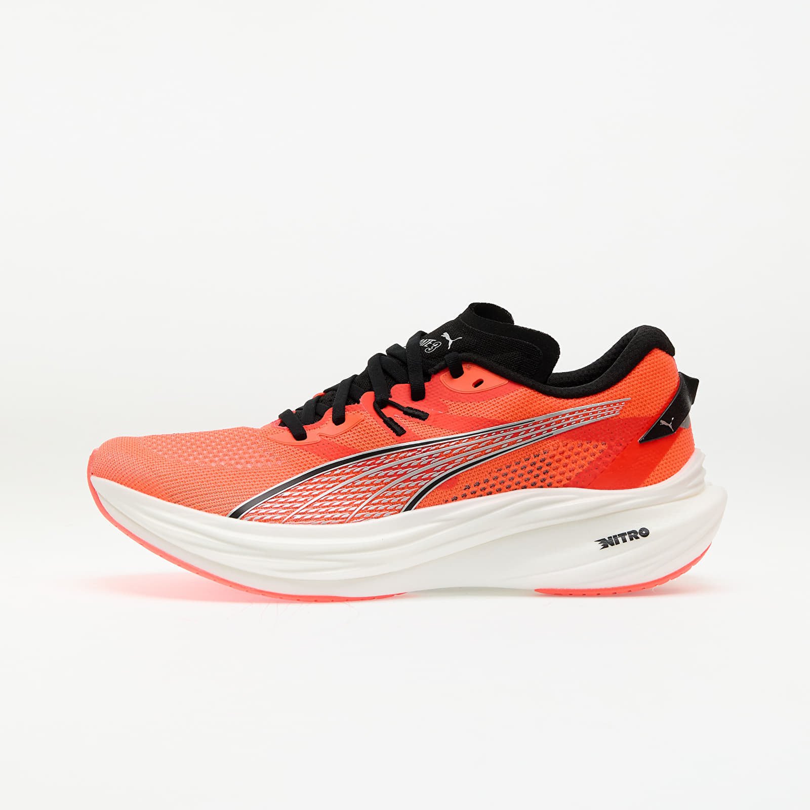 Снимка на Сникърси Puma Deviate NITRO 3 Glowing Red-Puma Black EUR 42.5
