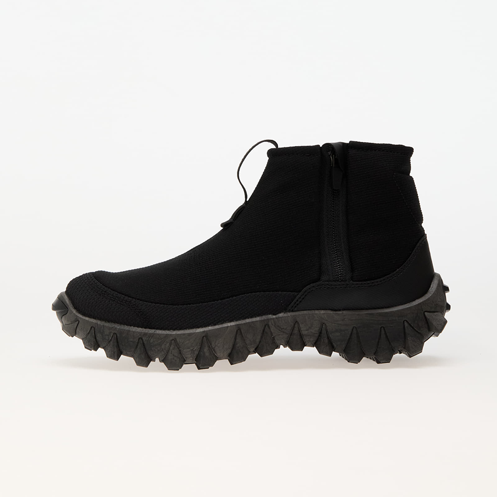 Снимка на Сникърси Salomon Snowclog Mid Black/ Black/ Black EUR 48