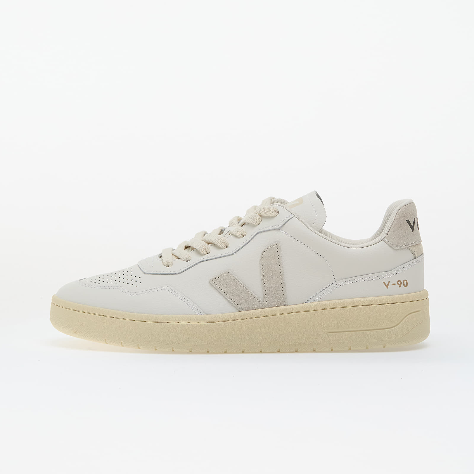 Снимка на Сникърси Veja V-90 O.T Leather Ex-White Natural EUR 44