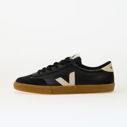 Снимка на Сникърси Veja Volley Black Pierre EUR 44