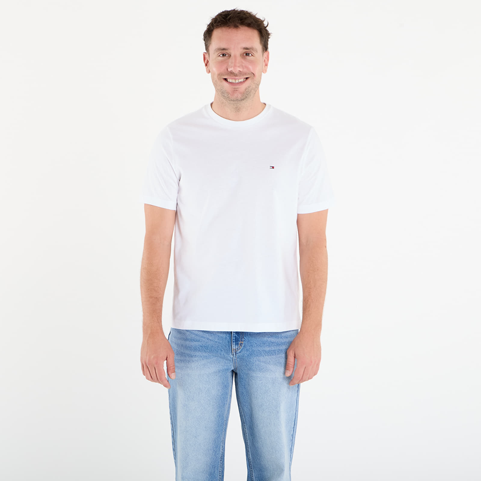 Снимка на Тениска Tommy Hilfiger Essential Reg Fit Solid Tee White S
