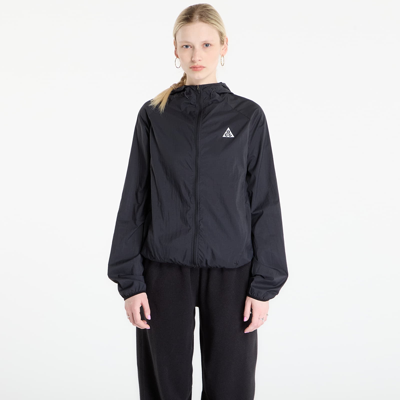 Снимка на Яке Nike ACG Women's Repel Trail Running Jacket Black/ White/ Summit White L