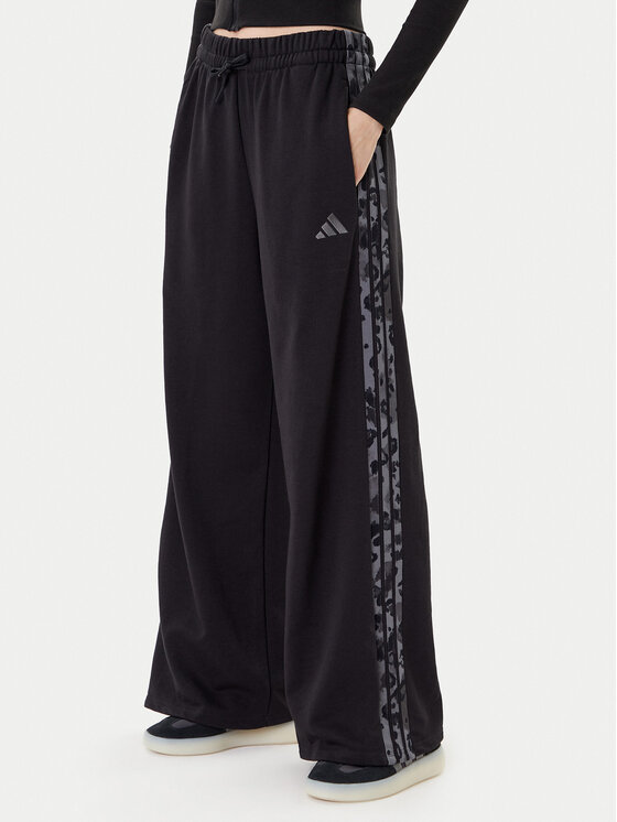 Снимка на adidas Долнище анцуг Animal Print 3-Stripes JM1840 Черен Loose Fit