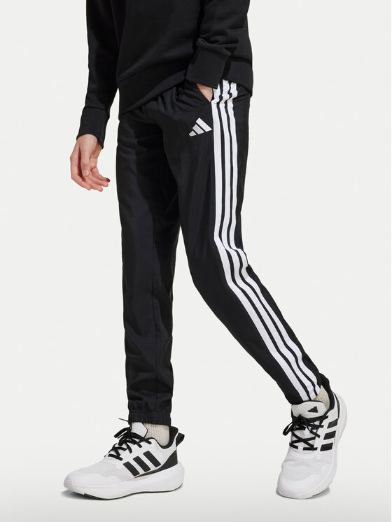 Снимка на adidas Долнище анцуг Essentials Climacool JD6500 Черен Regular Fit
