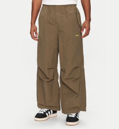 Снимка на adidas Долнище анцуг Parachute JD5416 Зелен Loose Fit