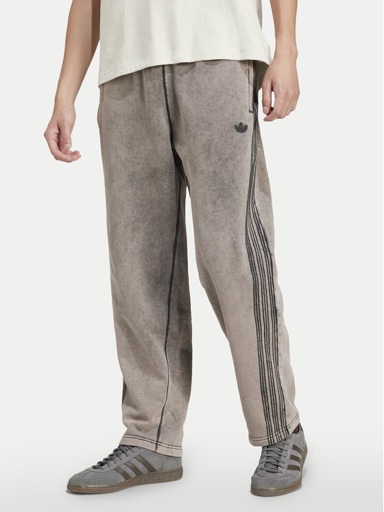 Снимка на adidas Долнище анцуг Premium Essentials Retro JD0217 Сив Loose Fit