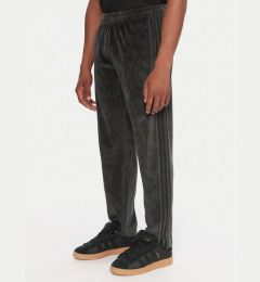 Снимка на adidas Долнище анцуг SST adicolor Velour JW8377 Черен Regular Fit