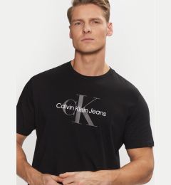 Снимка на Calvin Klein Jeans Тишърт Ss Hero Monogram Tee 30s Eu Opt 00040EM286 Черен Regular Fit
