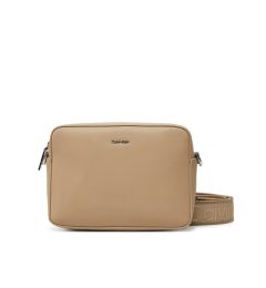 Снимка на Calvin Klein Дамска чанта Ck Must Small Camera Bag K60K613145 Бежов