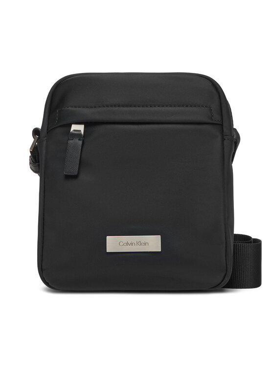 Снимка на Calvin Klein Мъжка чантичка Sleek Reporter LV04D3180G Черен